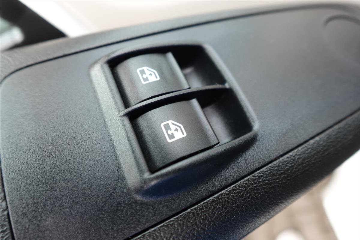 Peugeot Boxer Skříň 2,0 l 120 kw