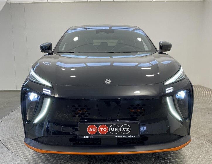 Dongfeng T5 EVO EV 4