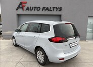 Opel Zafira 5