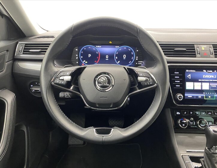 Škoda Superb Kombi 2,0 l 206 kw