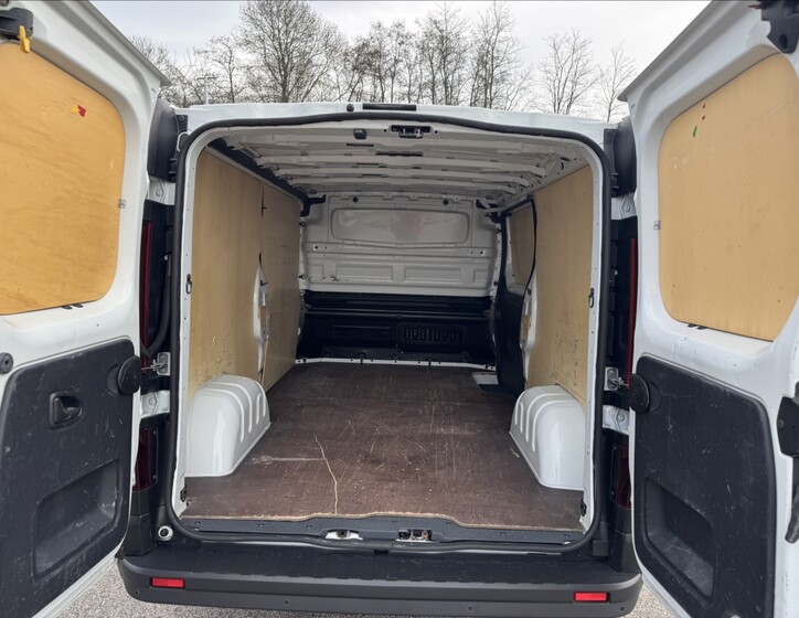 Renault Trafic 5
