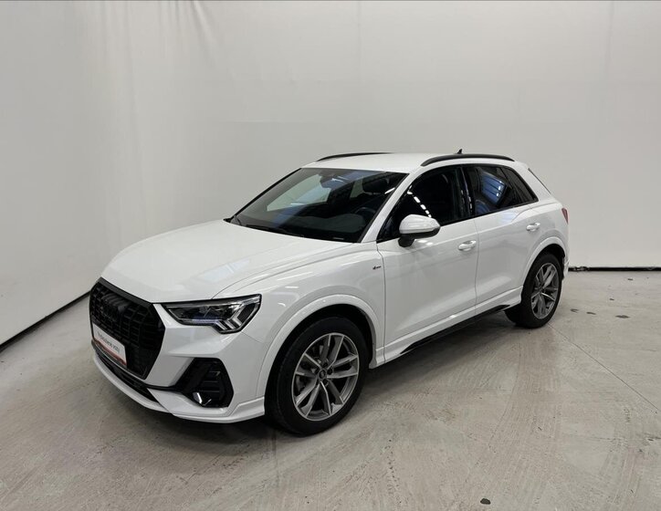 Audi Q3 SUV 1,5 l 110 kw