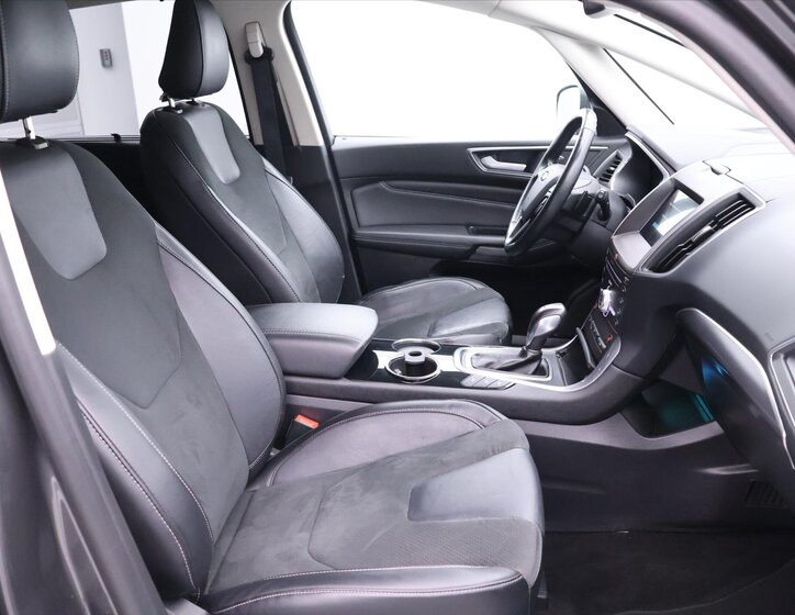 Ford S-MAX MPV 2,0 l 132 kw