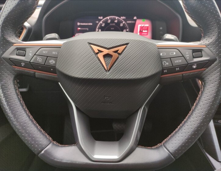 Cupra Formentor SUV / Terénní 1,5 l 110 kw