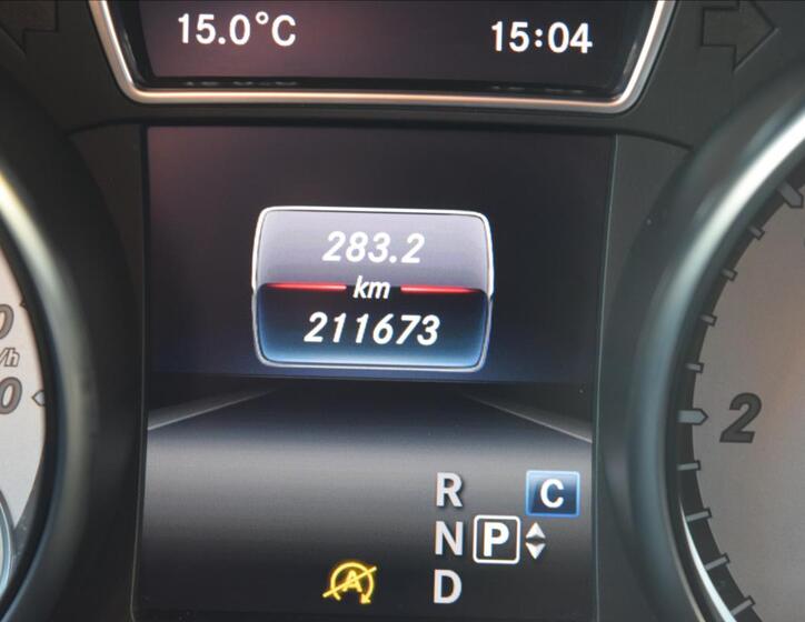 Mercedes-Benz GLA 43