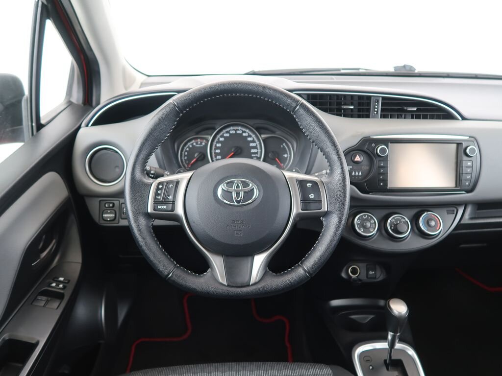 Toyota Yaris Hatchback 1,3 l 73 kw