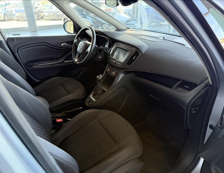 Opel Zafira MPV 1,4 l 103 kw