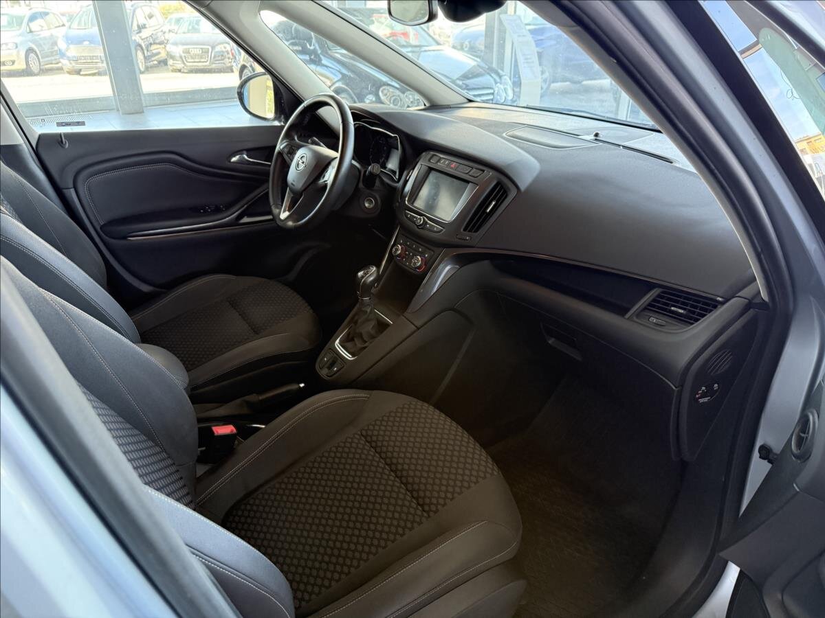 Opel Zafira MPV 1,4 l 103 kw