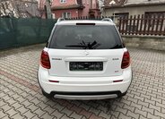 Suzuki SX4 Hatchback 1,6 l 88 kw