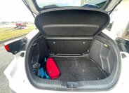 Toyota C-HR SUV / Terénní 1,8 l 98 kw