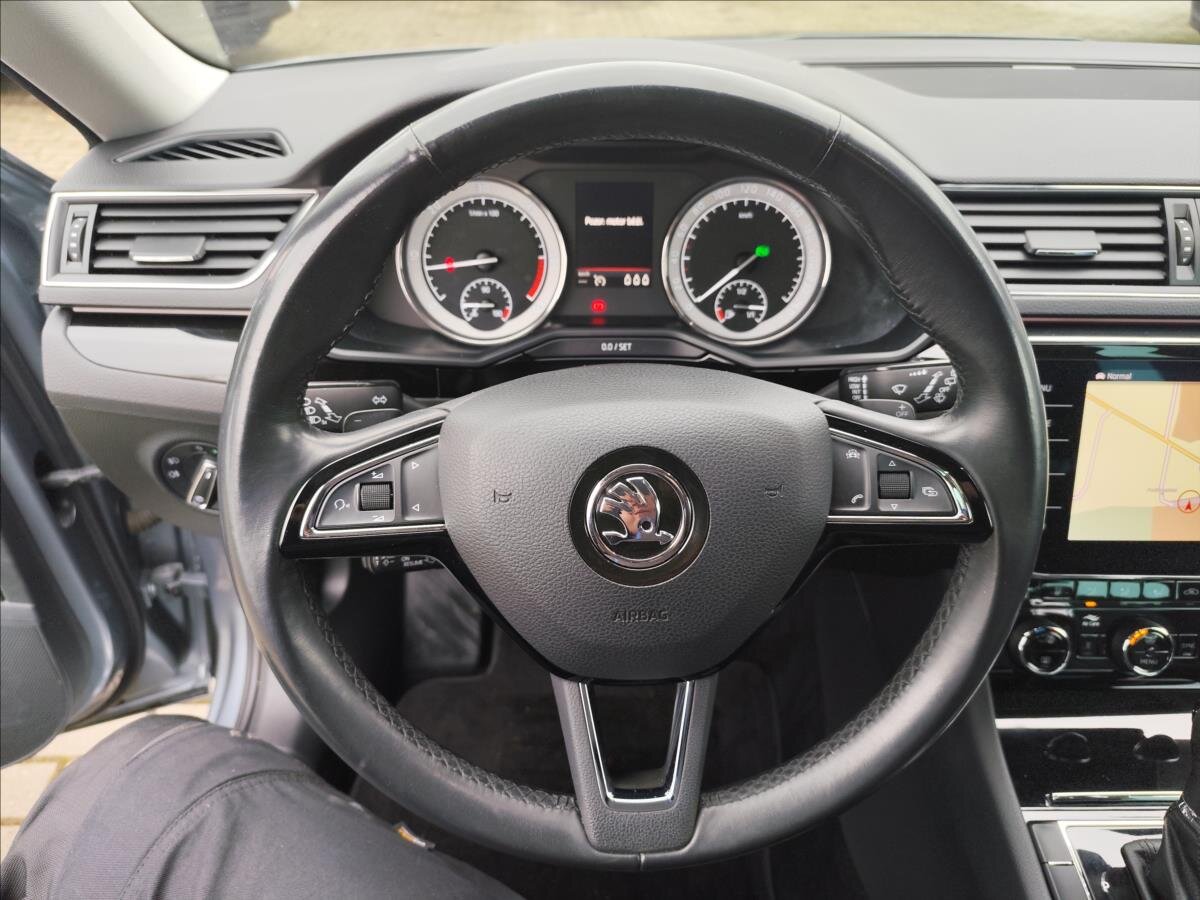 Škoda Superb Kombi 2,0 l 140 kw
