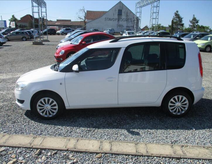 Škoda Roomster 8