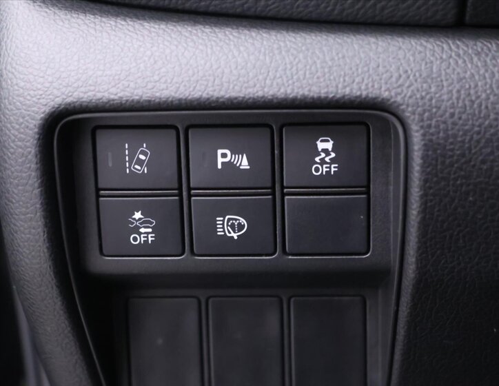 Honda CR-V SUV / Terénní 2,0 l 107 kw