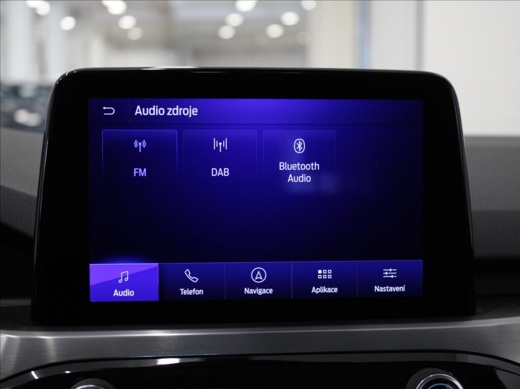 Ford Kuga SUV 1,5 l 88 kw