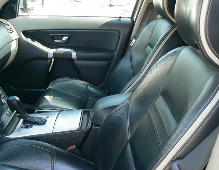 Volvo XC90 10