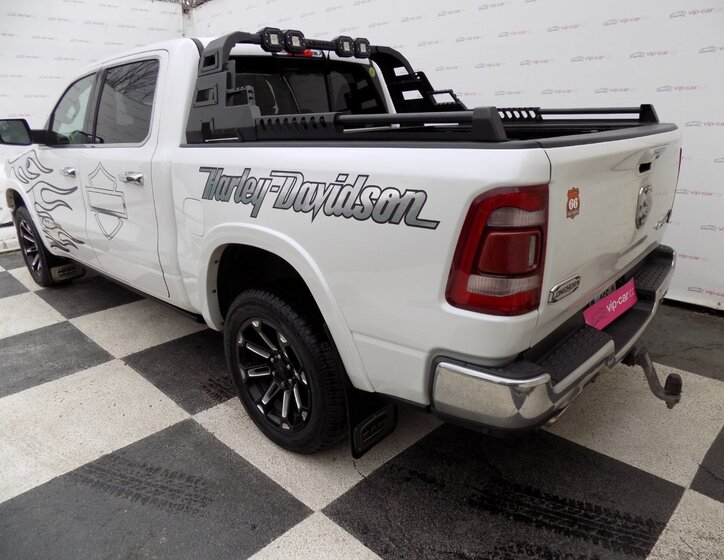 Dodge RAM Pick-up 5,7 l 295 kw