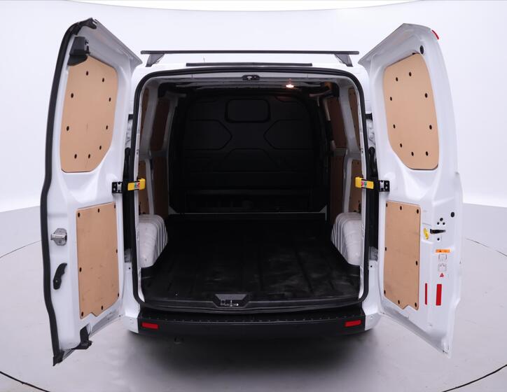 Ford Transit Custom 9