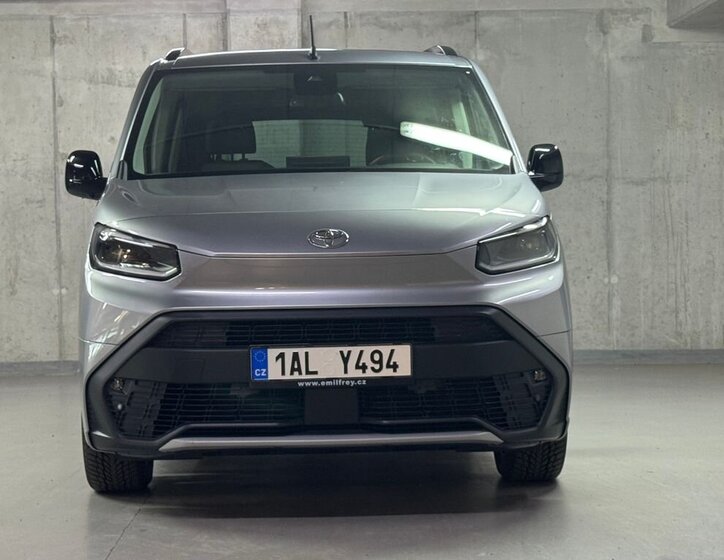 Toyota ProAce City Verso MPV 1,5 l 96 kw