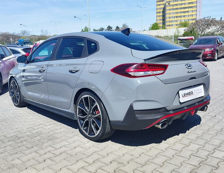 Hyundai i30 Liftback 2,0 l 202 kw
