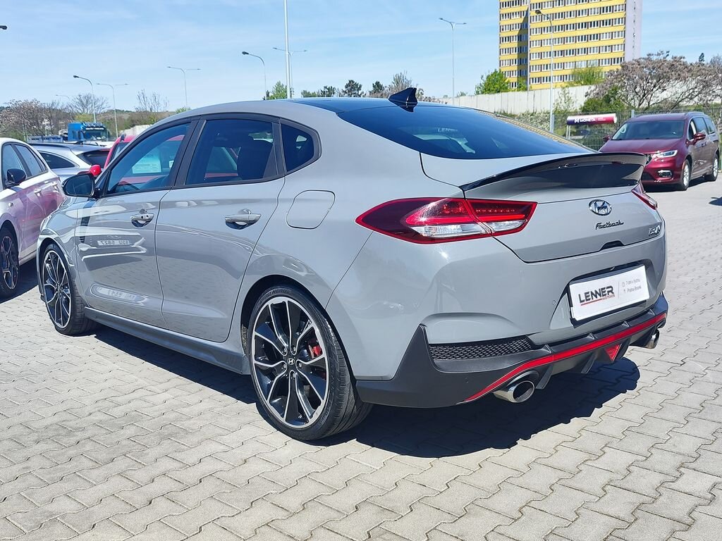 Hyundai i30 Liftback 2,0 l 202 kw