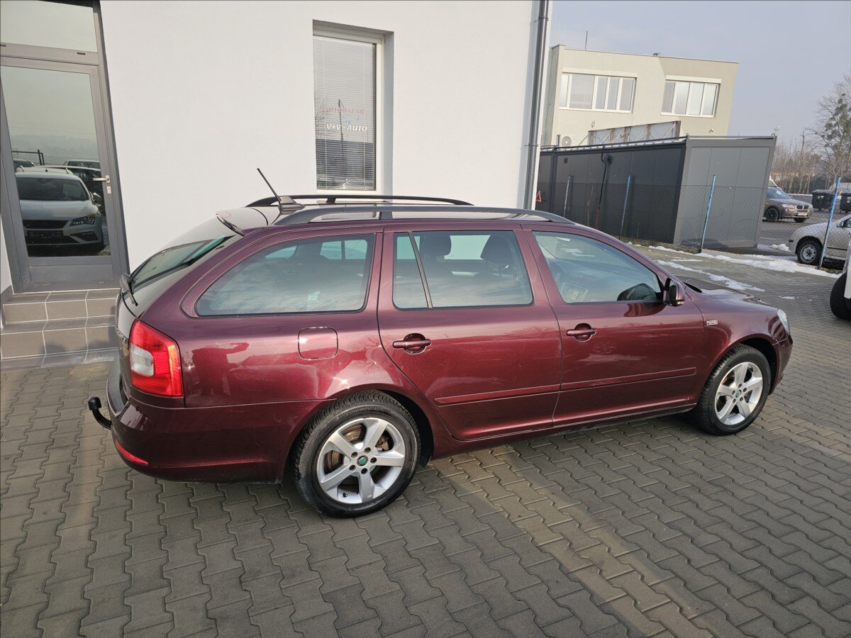 Škoda Octavia Kombi 1,2 l 77 kw