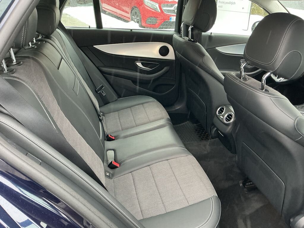 Mercedes-Benz Třídy E Kombi 2,0 l 143 kw