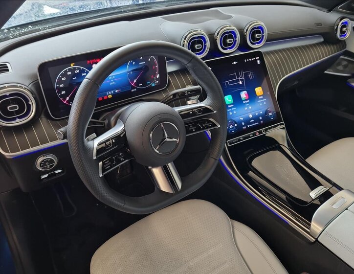 Mercedes-Benz Třídy C 9