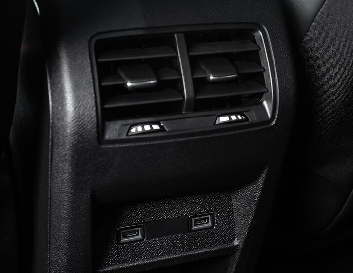 Peugeot 308 Kombi 1,2 l 107 kw