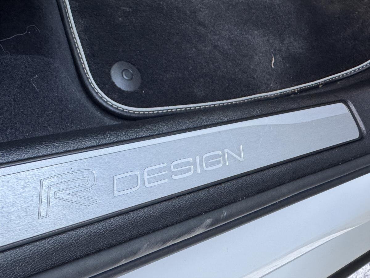 Volvo V60 Kombi 2,0 l 110 kw