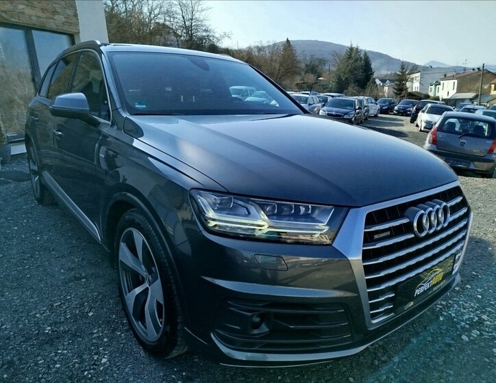 Audi Q7 SUV / Terénní 3,0 l 200 kw