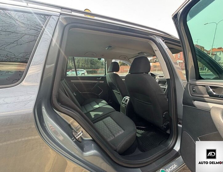 Škoda Octavia Kombi 2,0 l 103 kw