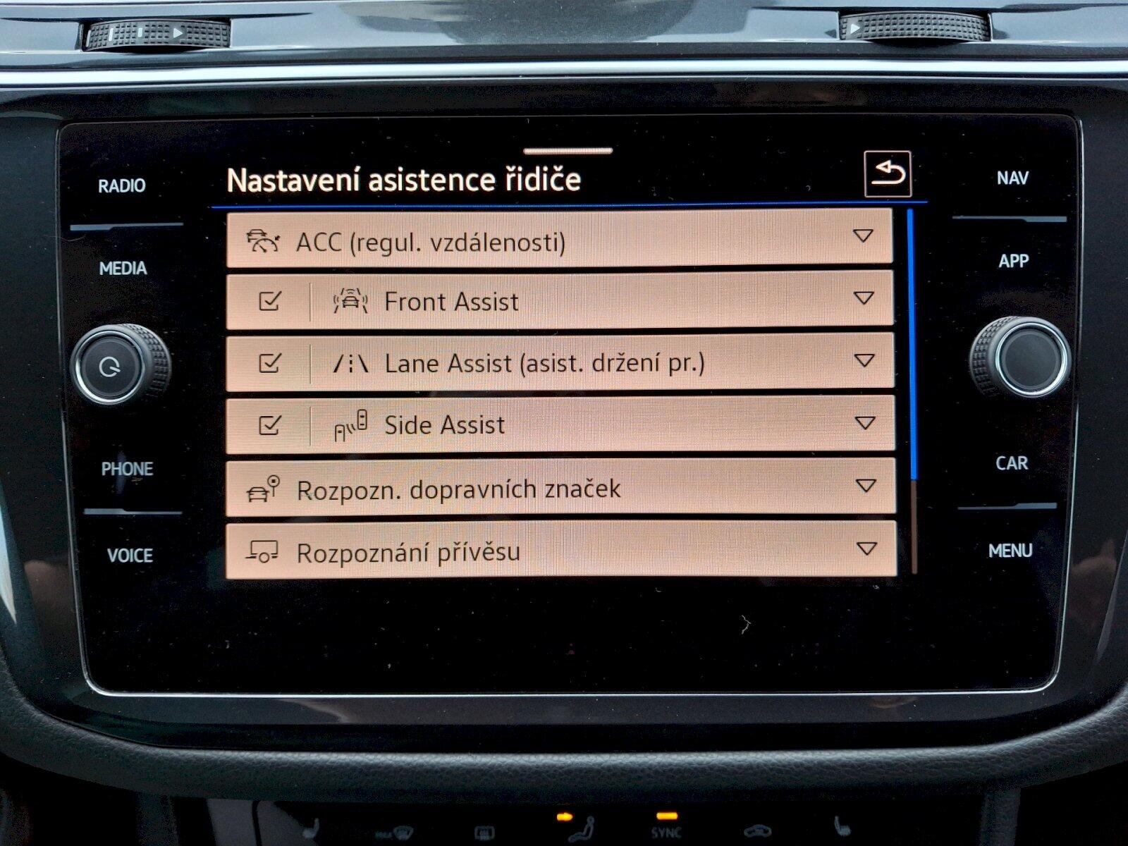 Volkswagen Tiguan SUV / Terénní 2,0 l 180 kw