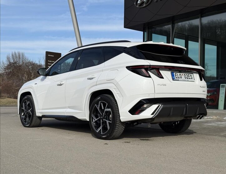 Hyundai Tucson SUV / Terénní 1,6 l 185 kw