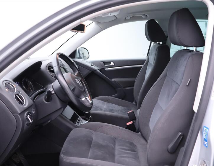 Volkswagen Tiguan 12
