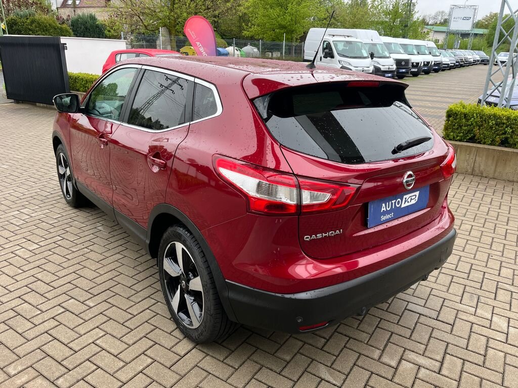 Nissan Qashqai SUV / Terénní 1,6 l 120 kw