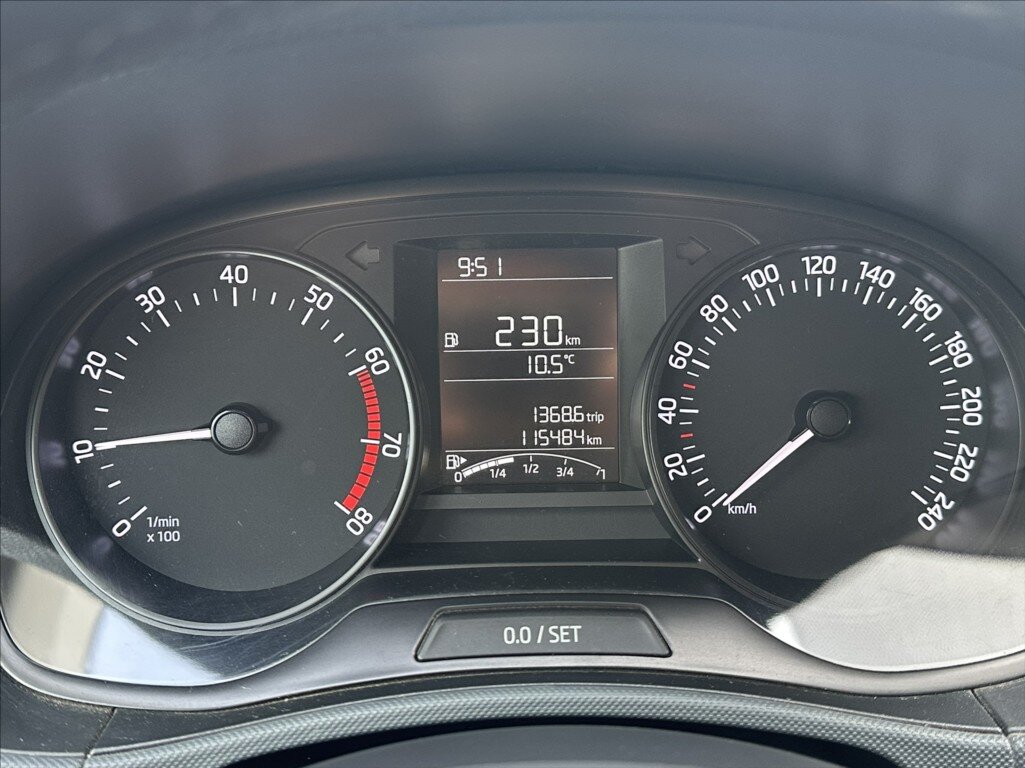 Škoda Fabia Kombi 999,0 70 kw