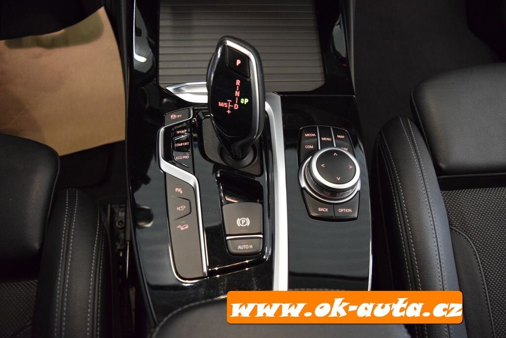 BMW X3 SUV 2,0 l 140 kw