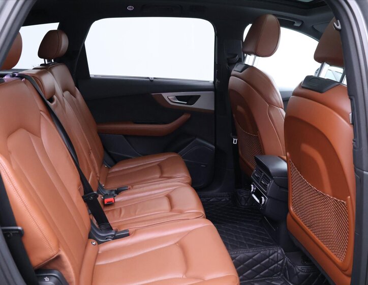 Audi Q7 SUV 3,0 l 200 kw