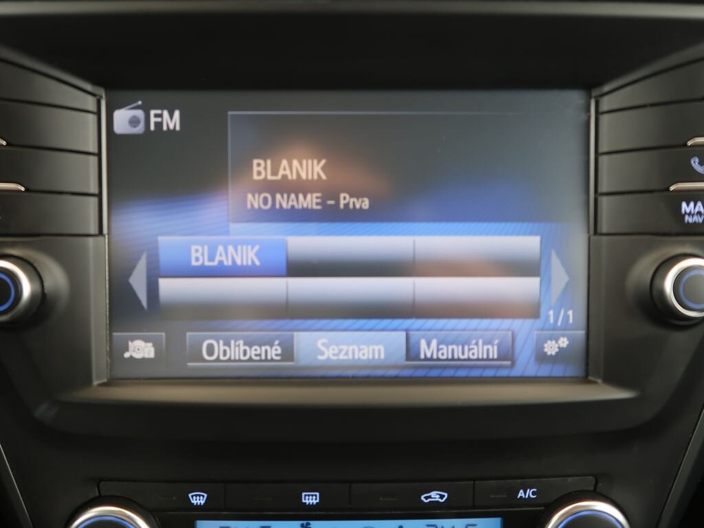 Toyota Avensis Kombi 2,0 l 105 kw