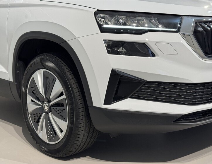 Škoda Karoq SUV / Terénní 1,5 l 110 kw