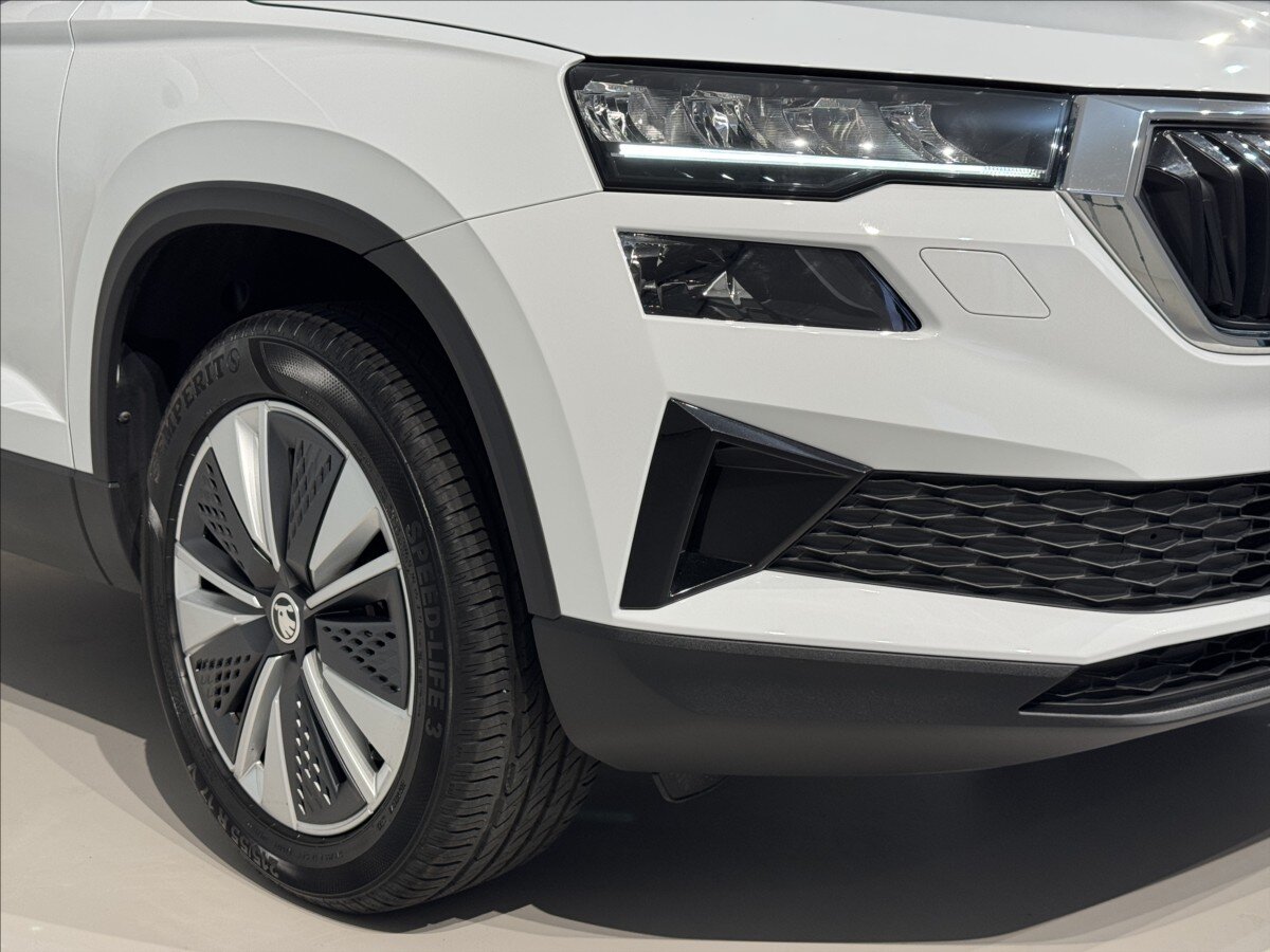 Škoda Karoq SUV / Terénní 1,5 l 110 kw