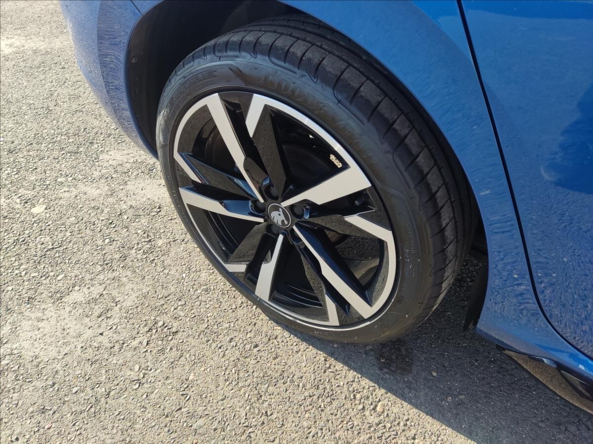 Škoda Scala Hatchback 1,5 l 110 kw