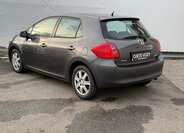 Toyota Auris 4