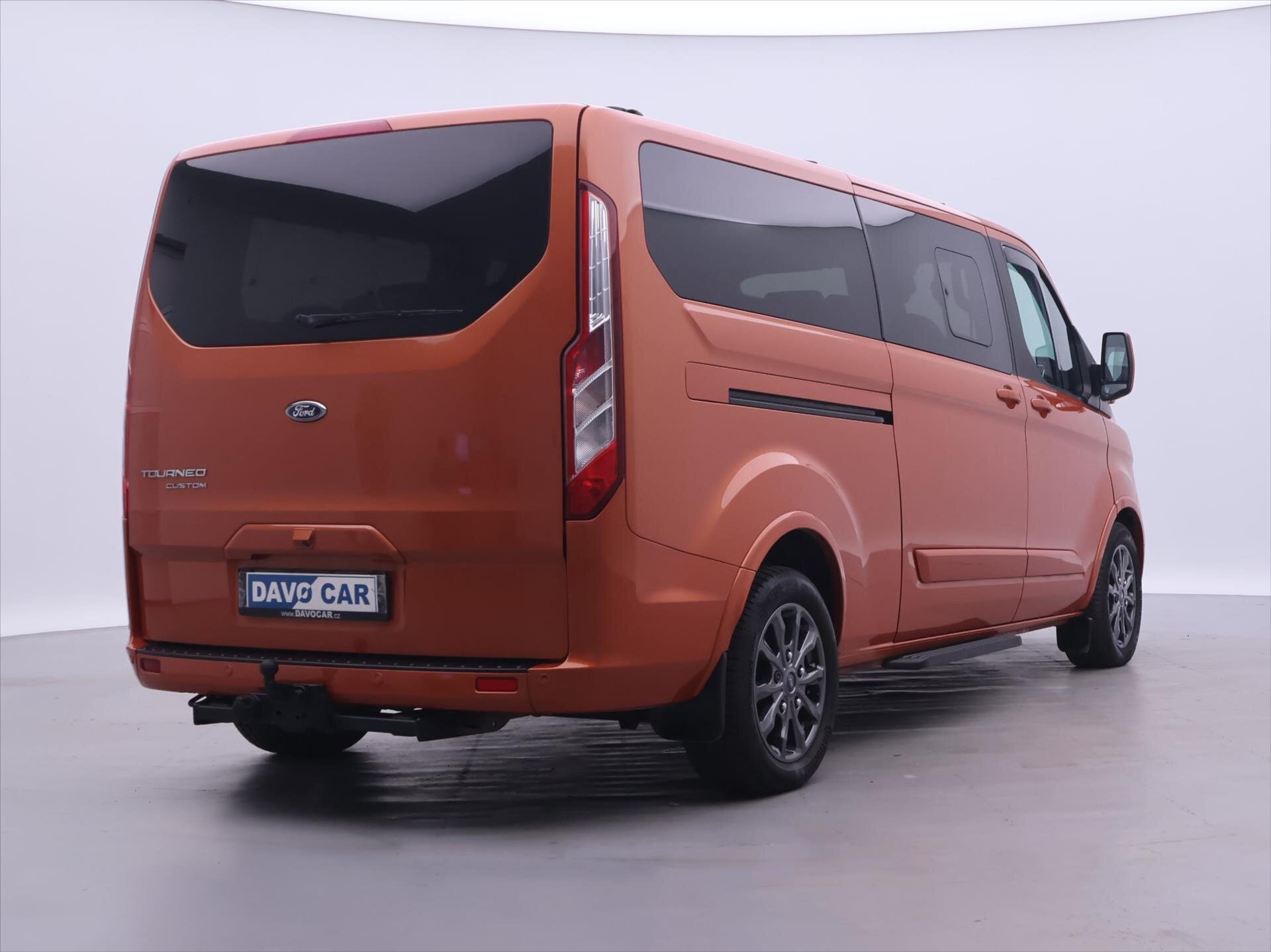 Ford Tourneo Custom Kombi 2,0 l 125 kw