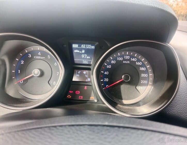 Hyundai i30 Kombi 0,0 88 kw