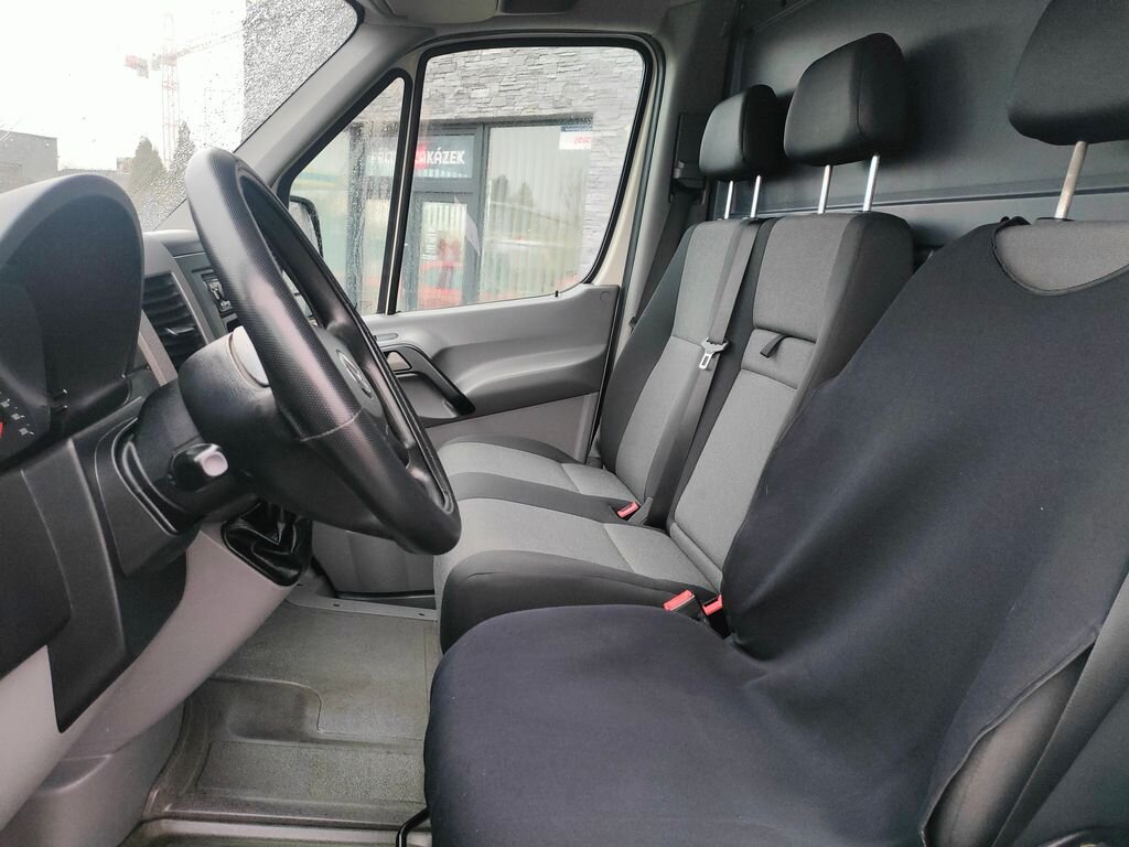Volkswagen Crafter Skříň 2,0 l 80 kw
