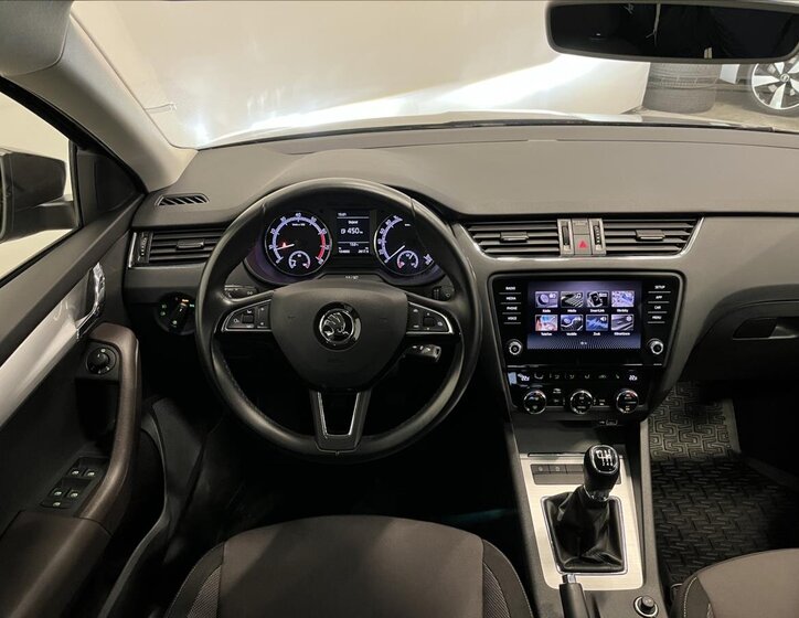 Škoda Octavia Kombi 1,5 l 110 kw