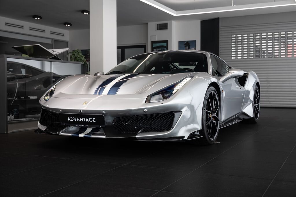 Ferrari 488 Kupé 3,9 l 530 kw