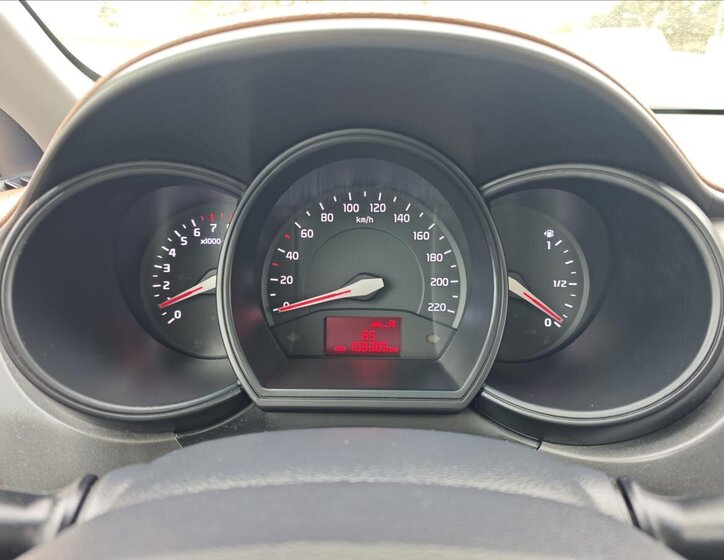 KIA Rio Hatchback 1,4 l 80 kw