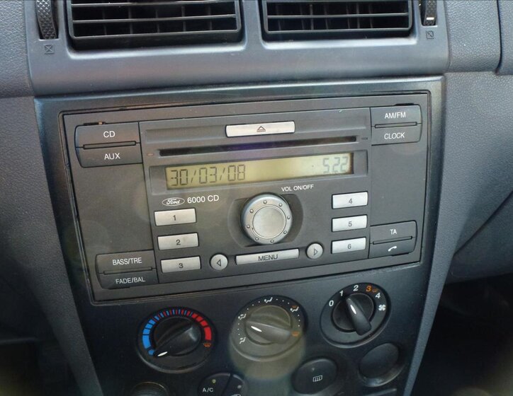 Ford Transit Connect Skříň 1,8 l 66 kw